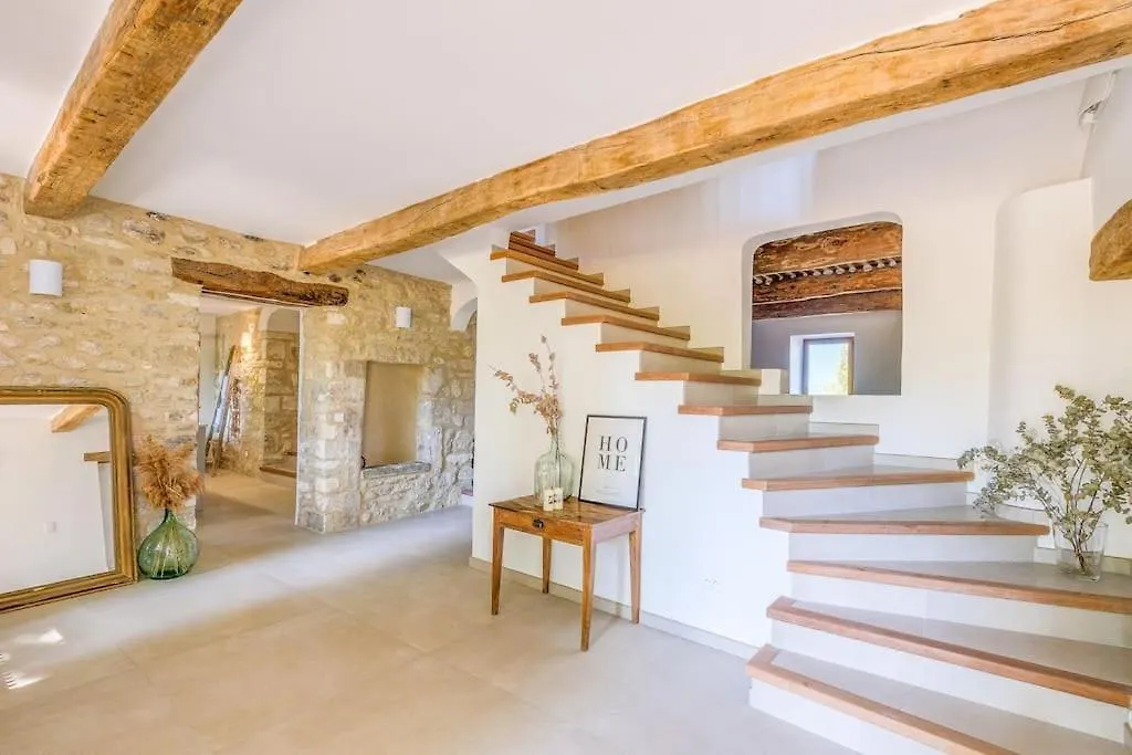 4 Stars Farmhouse, Heated Pool, View, 10 People Bonnieux