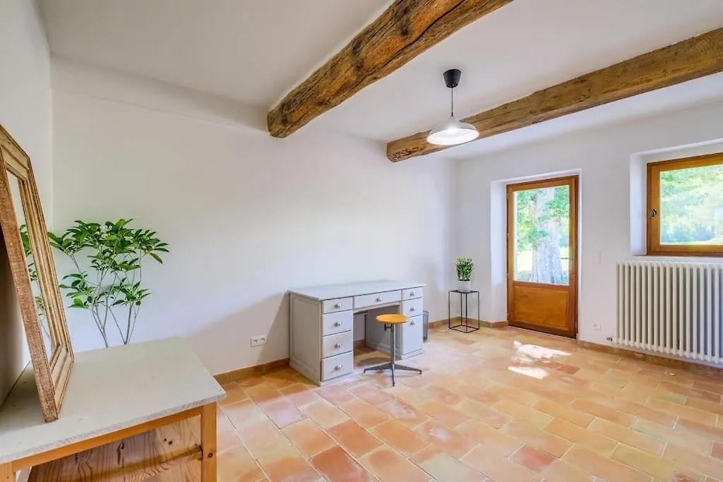 4 Stars Farmhouse, Heated Pool, View, 10 People Bonnieux 0*,  France